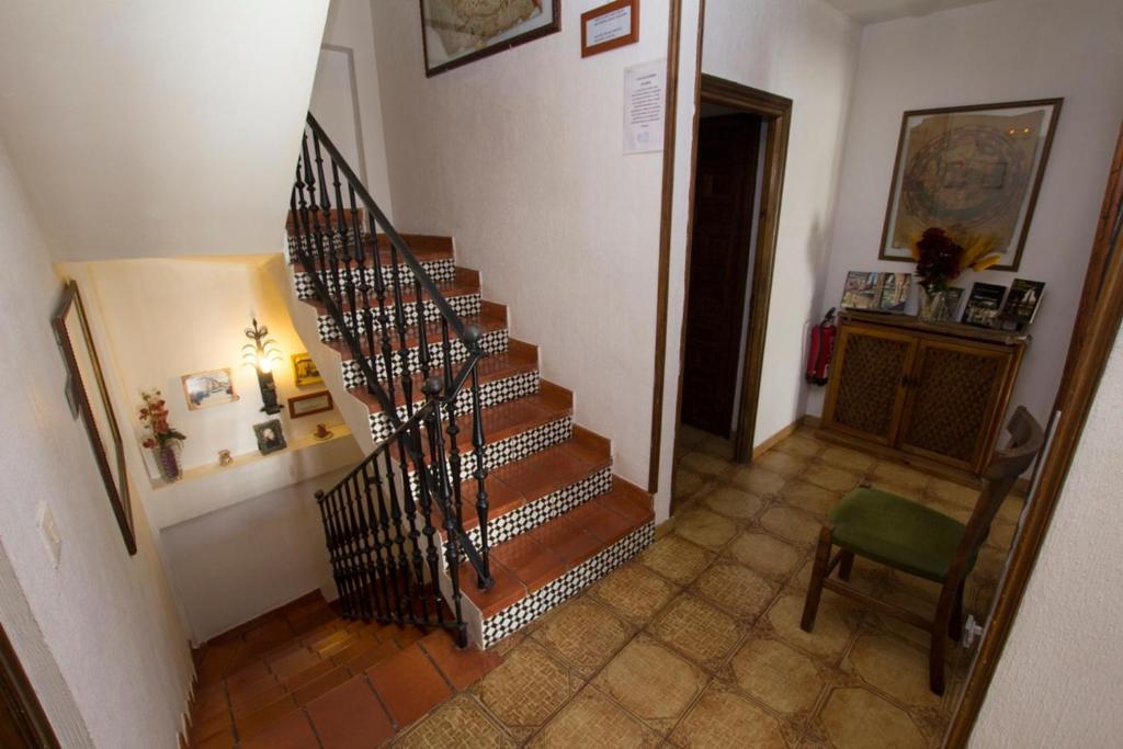 Hostal Meson Casa De Guzman Santo Domingo De Silos Kültér fotó