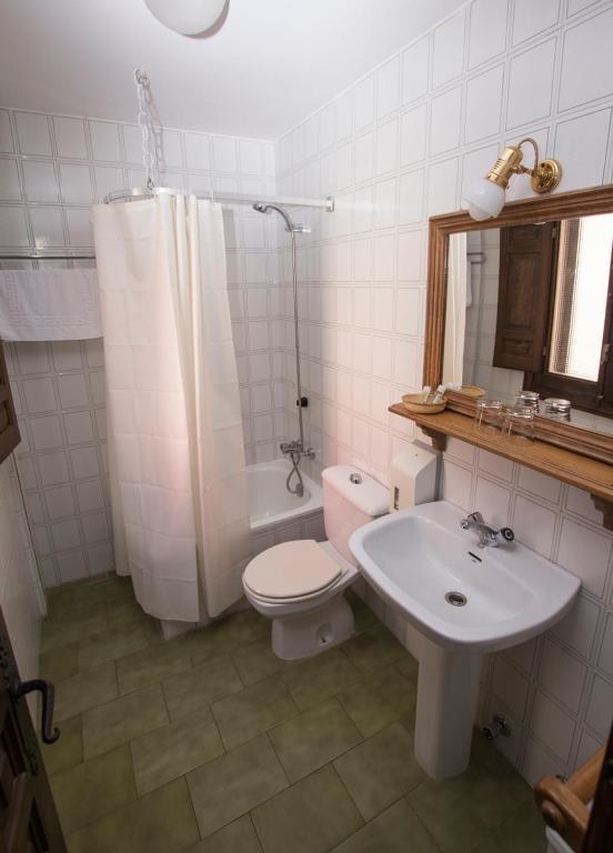 Hostal Meson Casa De Guzman Santo Domingo De Silos Szoba fotó